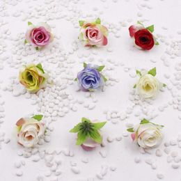 Decoratieve Bloemen 4 cm Mini Rose Flower Head Kunstmatige Voor Bruiloft Decoratie Ball Craft Nep DIY Feestartikelen 100 stuks/partij