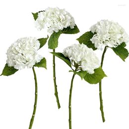 Fleurs décoratives 4pcs fausses hortensias artificiels réel tactile Latex Hortensia pour le bouquet de mariage de mariage.