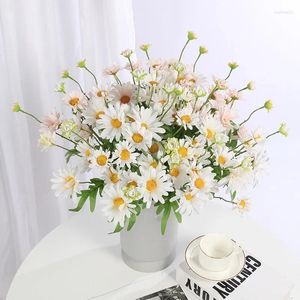 Decoratieve Bloemen 5 Hoofden/1 st Kunstzijde Daisy Thuis Bruiloft Jaar Decoratie Nep Accessoires