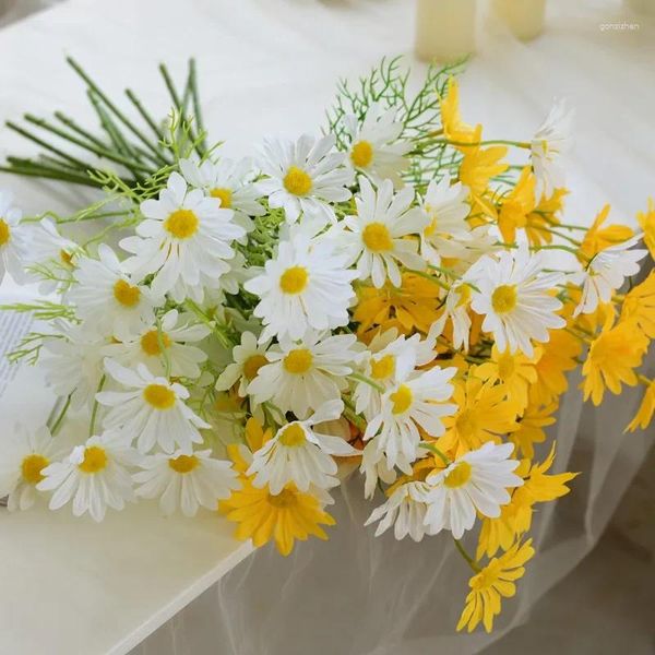 Fleurs décoratives 5 têtes 50 cm Artificiel White Daisy Flower Bouquet DIY VASE HOME GARDIN