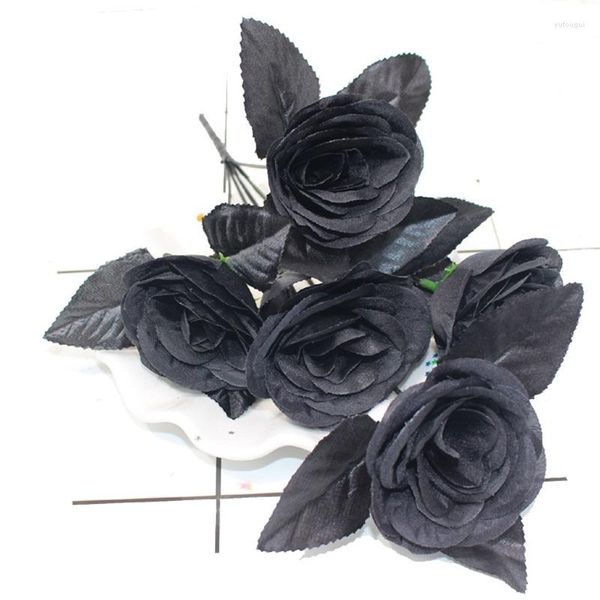 Fleurs décoratives 5 têtes roses noires artificielles Halloween décoration de la maison fausse fleur salle de fête de mariage décor accessoirescor accessoires