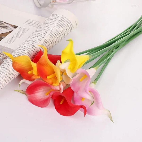 Fleurs décoratives 5 têtes Calla Lily artificielles PU Real Touch décoration de mariage fausses plantes pour la maison