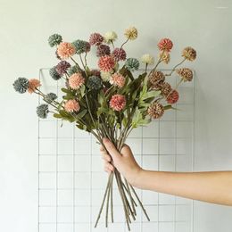 Fleurs décoratives 5 têtes Artificiel Single Branch Dandelion Fake Flower Thorn Ball Hortengea Simulation Plant pour la décoration de la maison de mariage