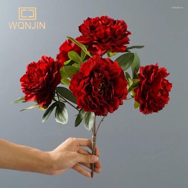 Flores decorativas 5 cabezas grandes seda roja seda artificial peony ramo decoración mesa de boda de la casa