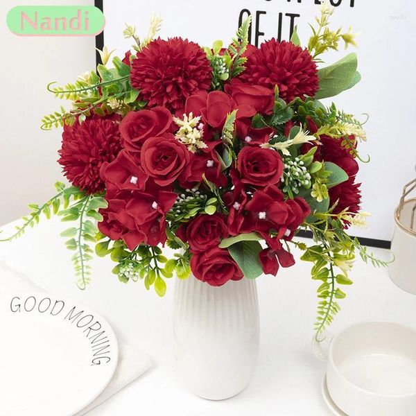 Fleurs décoratives 5 Prong Silk Rose Wedding Bouquet Home Room Decoration Courcle de Noël Scrapbooking Hortensia rose artificiel