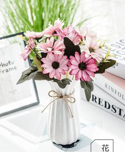Fleurs décoratives 5 tiges bouquet artificiel en plastique en plastique maraiarde des tournesols fausse plante ferme maison de mariage à la maison