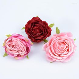 Fleurs décoratives 50/100 pièces Vases à tête de Roses en soie de haute qualité pour la décoration plantes artificielles fausse fleur bricolage Scrapbooking mariage maison