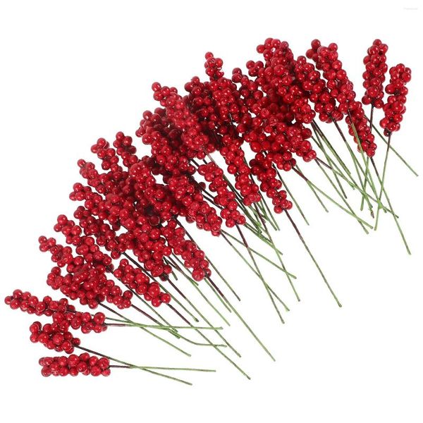 Flores decorativas 50 PCS Ramas de bayas artificiales Garland Red Fruit Plantas falsas