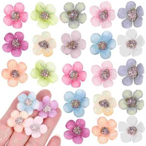 Fleurs décoratives 50 pièces fleur artificielle artisanat faisant des têtes décorations de mariage accessoires Mini soie bricolage matériel mariée guirlande