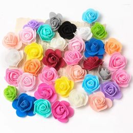 Fleurs décoratives 50pcs 3,5 cm PE Foam Rose Head Fleur artificielle pour le mariage Birthday Party Home Decor Diy Bear Saint Valentin Cadeaux