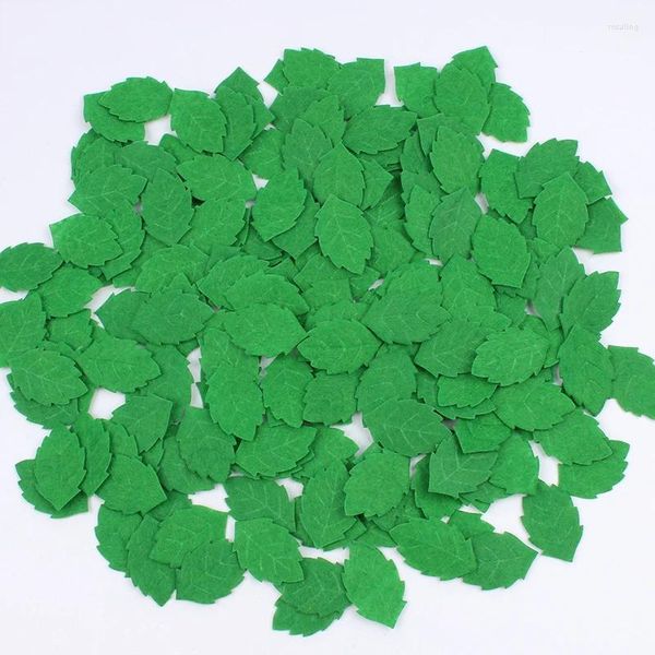 Fleurs décoratives 50pcs feuilles feutre non tissé arbre vert Patch maternelle école décoration murale enfants fête de noël bricolage artisanat accessoires