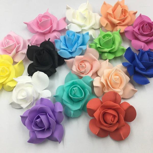 Fleurs décoratives 50pcs / lot 8cm Artificiel PE mousse rose fleuris