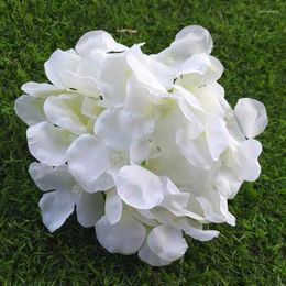 Fleurs décoratives 50 pièces/lots 16cm Simulation grande tête de fleur d'hortensia soie florale décoration de mariage coiffure bricolage accessoires muraux
