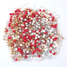 Fleurs décoratives 50pcs mini baies artificielles en plastique faux fruits étamines cerise pour décoration de mariage bac à cadeau bricolage couronne de Noël