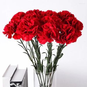 Fleurs décoratives 54 cm œillets rouges Simulation de bouquet de soie artificielle faux pour décorations de fête de mariage cadeaux de la fête des mères