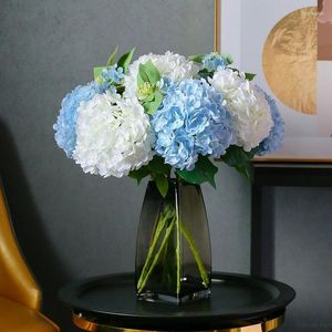 Fleurs décoratives 58 cm Hortensia artificielle Hortensia Macrophylla Fleur DIY MARIAGE BOUCHET BOUCHET FAUILLE DÉCoration de table de fête à la maison