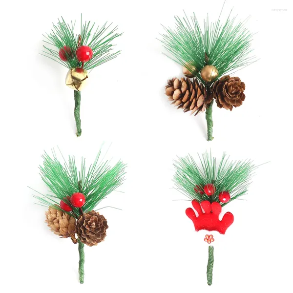 Fleurs décoratives 5pcs Berry Artificial Berry Pine Aigneles Christmas Decoration Tree Home Year Box Ornements Accessoires