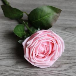 Decoratieve bloemen 5 -stks voelen hydraterende lieverd rozen kunstmatige woning decor feest echt touch bruidsboeket
