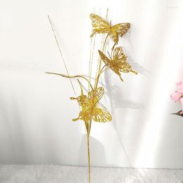 Decoratieve bloemen 5 -stks gouden kunstmatige plant plastic nep vlinder voor huisdecor Kerstjaar ornamenten tafeltje vaas tuindecoratie