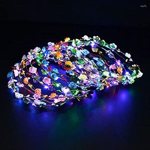 Decoratieve Bloemen 5 STKS LED Bloem Kroon Hoofdband Lichtgevend Hoofddeksel Oplichten Krans Hoofdtooi Voor Meisjes Vrouwen Bruiloft Festival Vakantie