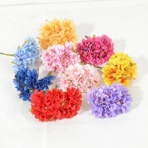 Fleurs décoratives 6 / 60pcs Silk Mini Rose Bouquet artificiel pour la décoration de fête de mariage Diy Scrapbooking Wreath Craft Fake Flower