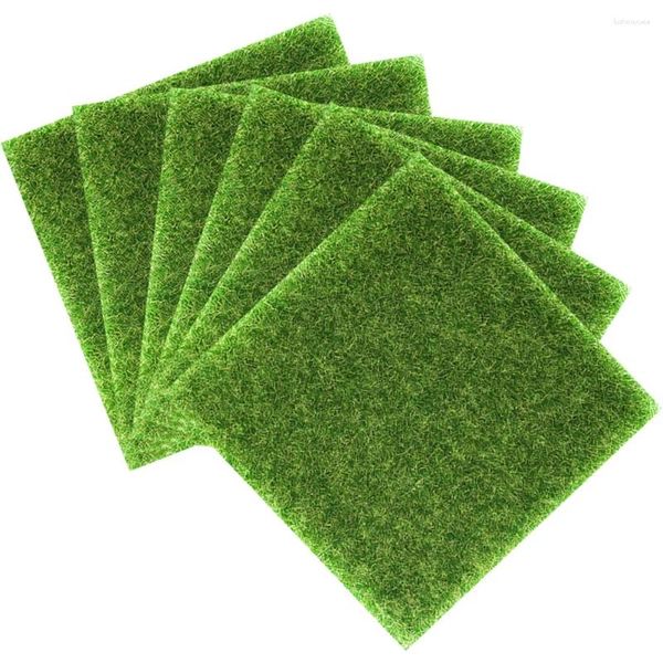 Fleurs décoratives 6 PCS Mini pelouse compacte Grass Plans fausses plantes artificielles Fake Pvc Small DIY