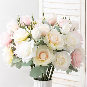 Fleurs décoratives 60 cm Hiver Rose Blanc Longue Branche Artificielle De Mariage Décoration De La Maison Grande Faux Fleur Pour Vase Salon Table Arranger