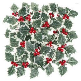 Flores decorativas 60 piezas de bayas de acebo artificiales con hojas verdes, cono de pino rojo para arreglo navideño, fiesta de bodas artesanal