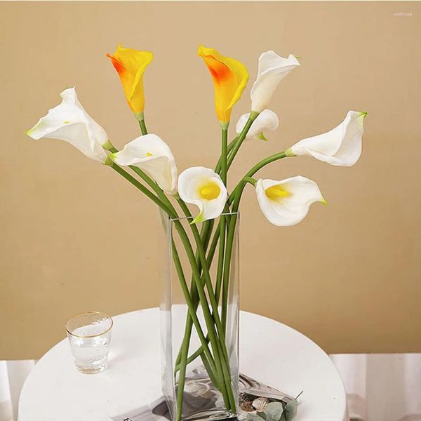 Flores decorativas 67 cm Calla artificial Lily Long Branch Pu Half Bloom Flower para la decoración de la fiesta Mesa del hogar en la boda general