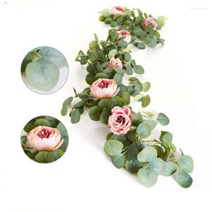 Flores decorativas 6Ft Flor de rosa artificial Seda Vine Colgante Decoración de la boda Guirnaldas Hogar Exterior Interior Ceremonia de bricolaje