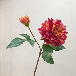 Decoratieve bloemen 6 stks 55 cm kunstmatige dahlia high-end Europese simulatie bloem nep groothandel bruiloft woonkamer decoreren nuonuowell