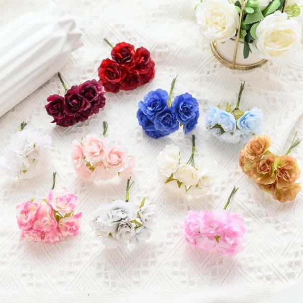 Flores decorativas 6 piezas Bouquet de rosas artificiales para coronas de bodas Crafts navideños Gammon