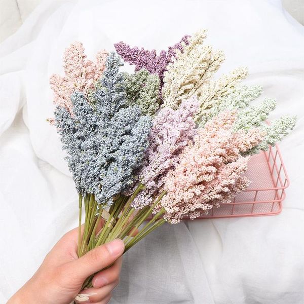 Flores decorativas 6PCS / Bundle Artificial Vanilla Spike Mini Wedding Supplies Party Faux Wall Plant Fake Flower Cereales Bouquet Decoración para el hogar