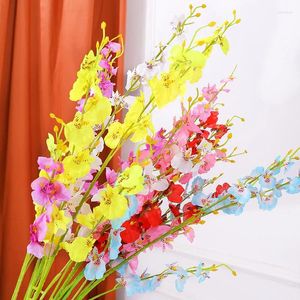 Fiori decorativi 6 pz/lotto Orchidea Gialla Artificiale Danzante Lady Piante Finte In Plastica Di Seta Per La Decorazione Domestica Della Festa Nuziale