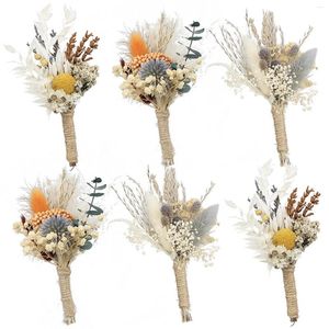 Fleurs décoratives 6pcsflower / set Fall Wedding Mini bouquet séché Boutonniere pour hommes Boho Small Natural DIY Home Cake Top D