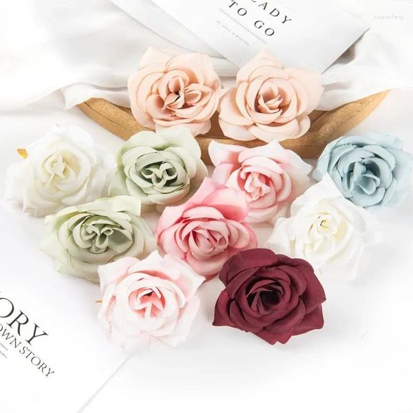 Flores decorativas 7 colores 7 cm Flor de seda de cabeza de rosa artificial para decoración del hogar Decoración de fiesta Mesa de pared de boda