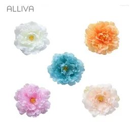 Fleurs décoratives Alliva Vente de vente non tissé à la mode chic Beau design de simulation Fleur de pivoine pour décorations de fête