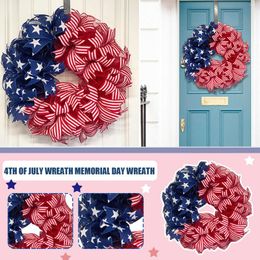 Flores decorativas y patriótico de la independencia de la puerta de la corona de los veteranos del 4 de julio para colgar la decoración frontal