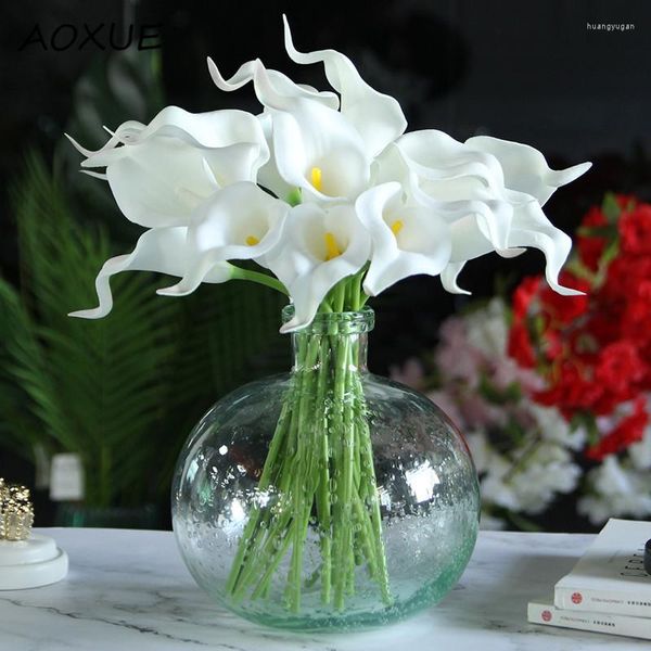 Flores decorativas AOXUE PU Mini Flor de simulación Calla Lily Sala de estar Mesa de comedor Estudio El Decoración Festival Ramo Blanco Venta al por mayor