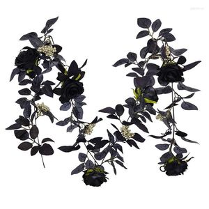 Flores decorativas Artificial Black Rattan Rose Vine Halloween Hanging Garland Decoración Wedding Po Props Plants