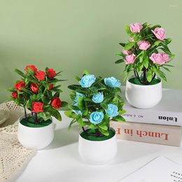 Decoratieve bloemen Kunstmatige bonsai Easige verzorging Realistisch geen water zonder water 12 nep Rose Potted Plant Home Supplies