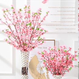 Fleurs décoratives Branche de fleur de cerise artificielle Bouquet de pêche en soie Fausses de fausses pour le mariage pour le mariage décoration de bricolage