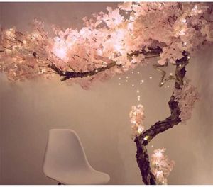 Flores decorativas Artificial Cherry Blossom Tree Hecho a mano Pink Fiesta de bodas de color rosa claro