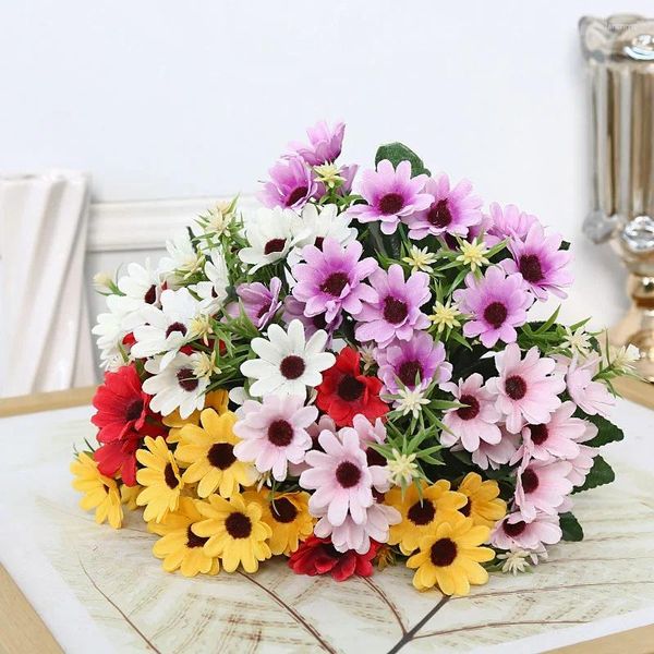 Fleurs décoratives Artificiel Daisy Gerbera Flower Silk Chamomile Mariage Home Decoration Vase Arrangement Garden Party