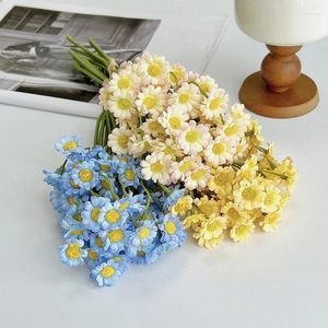 Fleurs décoratives marguerite artificielle soie fausse camomille étamine petite pour mariage maison Table décor fleur décoration