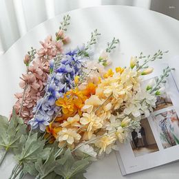 Fleurs décoratives Delphinium Flower Branche Fausse feuille pour décoration de mariage DIY FORHOME CHOME SILK