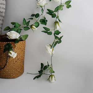 Fleurs décoratives eucalyptus artificiel avec rose guirlande suspendue rotin vertical jardin table de maison fête de mariage en fond de mariage de décoration murale vigne