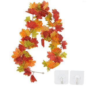 Fleurs décoratives Artificiel Fall Maple Garland Entretien gratuit Facile à feuilles Gift d'automne fabriquée pour Thanksgiving