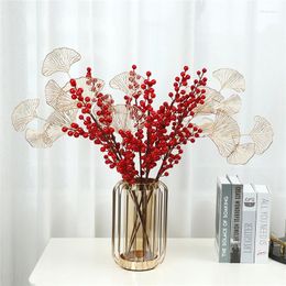 Flores decorativas Flor artificial Baya Plantas falsas rojas Año Suministros festivos para fiestas Decoraciones para el hogar Habitación de escritorio Decorar Boda DIY