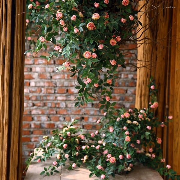 Fleurs décoratives Fleur Artificielle Rose Lierre Feuilles De Vigne Greeny Chaîne Mur Maison Chambre Jardin Plantes Suspendues Vase De Mariage Guirlande À L'extérieur